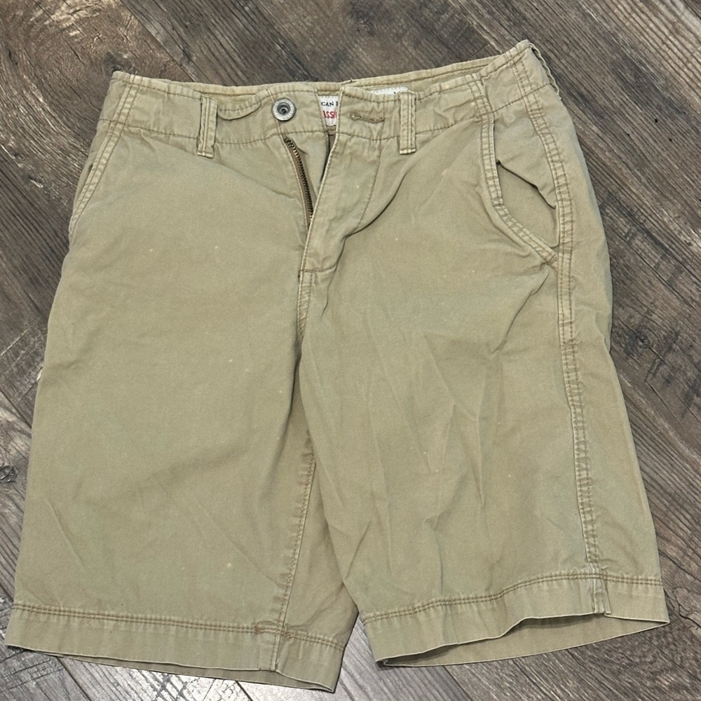 American Eagle khaki shorts
